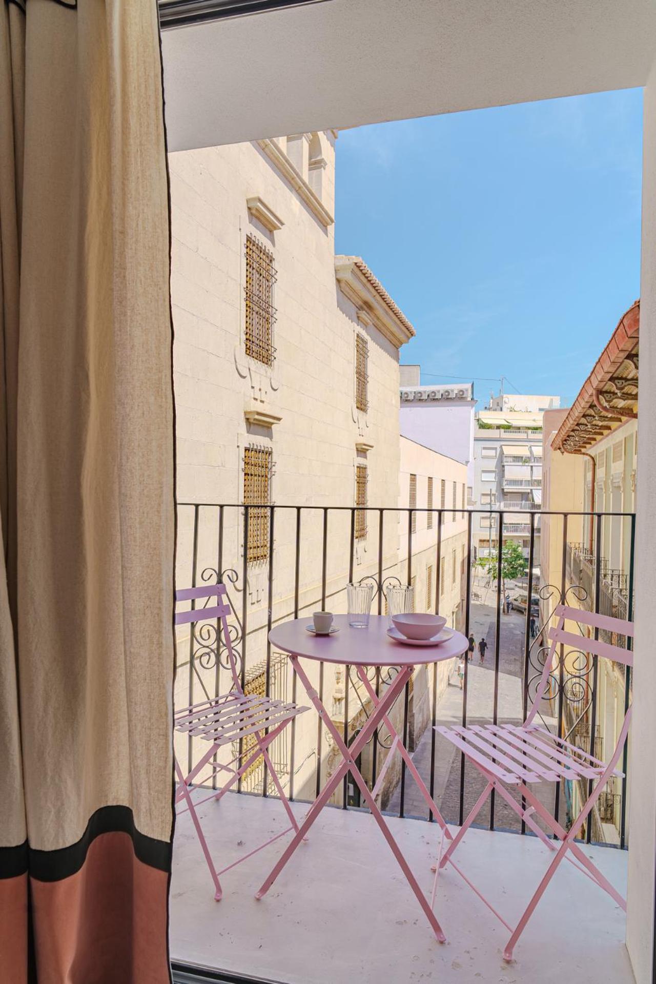 Apartment With Exceptional Charm In Historic Center Of Alicante Exterior foto
